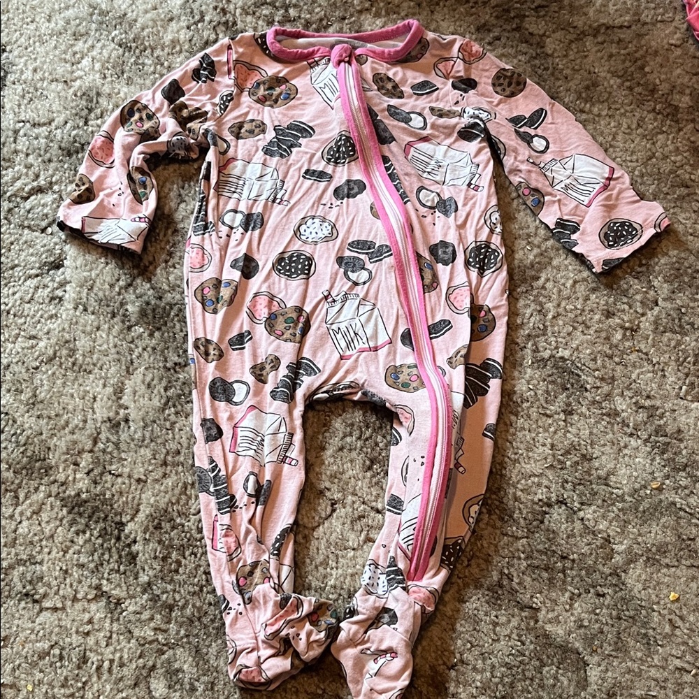 Mud Pie Pink Kids Footie with Fun Print